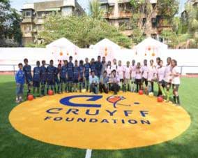 cruyff-foundation-parel01